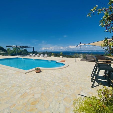 Villa Fani Supetar Luaran gambar