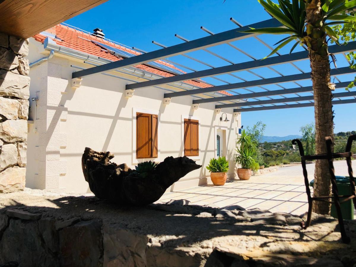 Villa Fani Supetar Luaran gambar