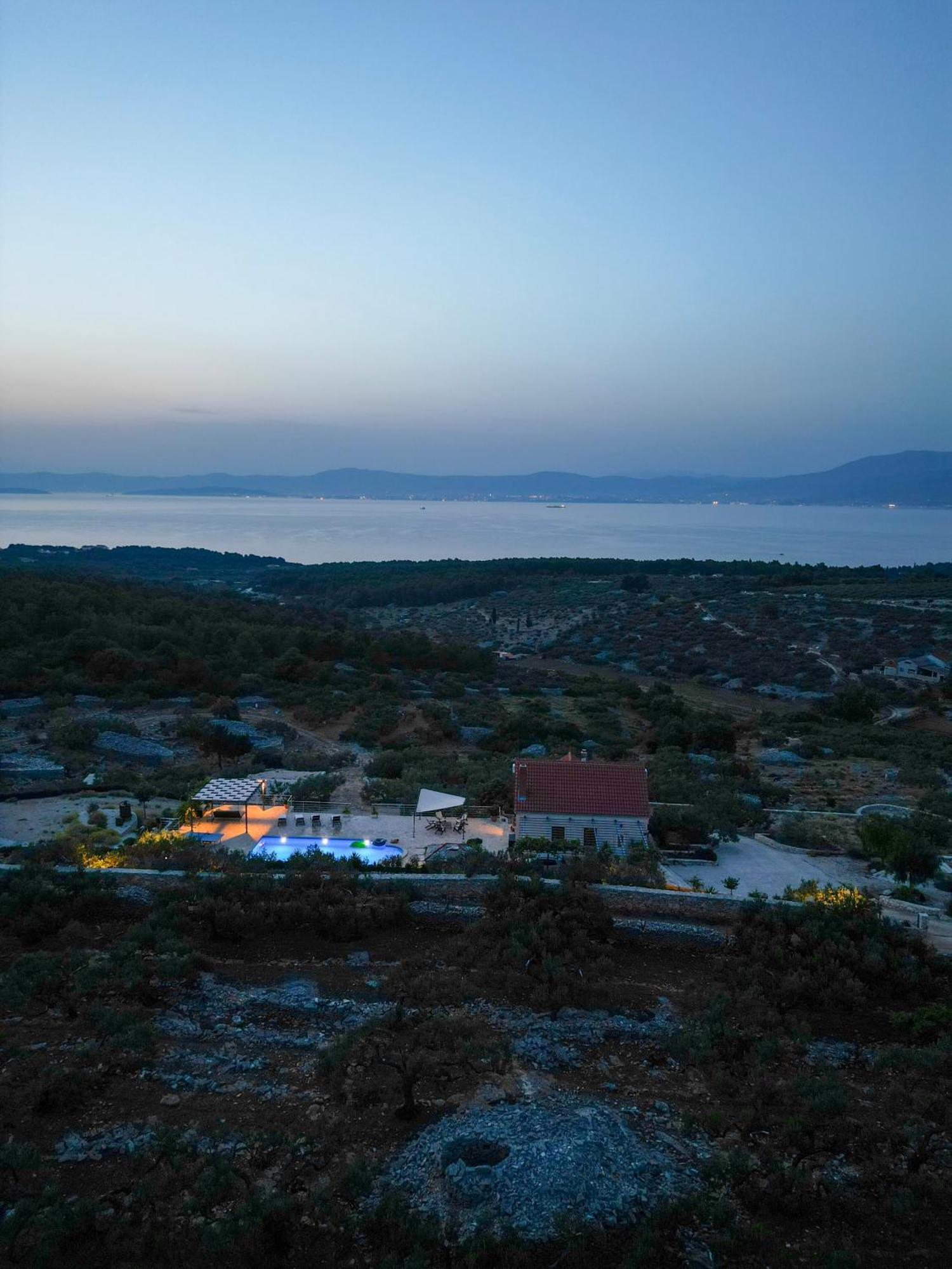 Villa Fani Supetar Luaran gambar